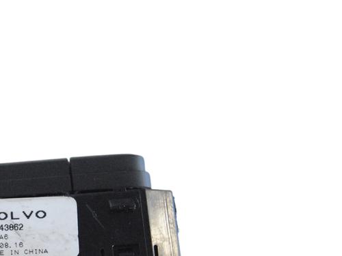 Switch VOLVO XC40 (536) D3 AWD | BP30252567I30 