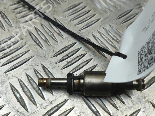 Inyector PORSCHE MACAN (95B) 2.0 (252 hp) 32143110