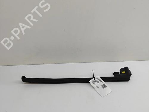 Dørliste MAZDA MX-30 (DR) e-SKYACTIV (143 hp) 27790703