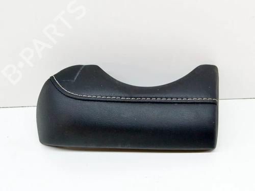 dashboard-toyota-rav-4-iv-_a4_-25-hybrid-4wd-ava44_-5542142170-5543542040-5542142150-2012-2013-2014-2015-2016-2017-2018-2019-8353191 main image