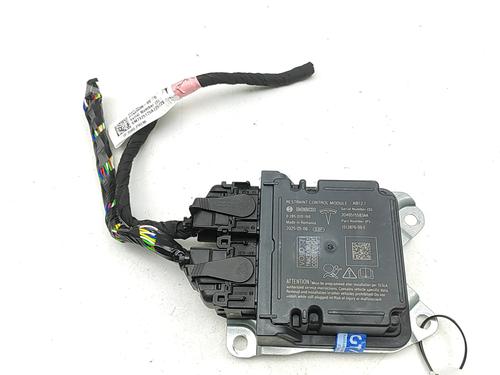 Used ECU airbags ECU airbags TESLA MODEL Y (5YJY) Long Range All-wheel Drive (514 hp) 33625329 33625329