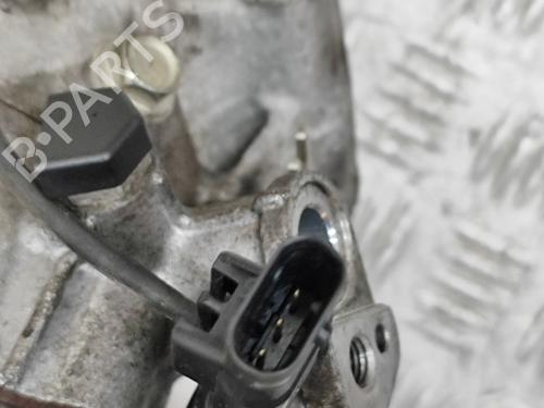 AC-Kompressor MERCEDES-BENZ E-CLASS (W213) E 220 d (213.004) | BP27515358M34