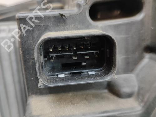 Right headlight BMW X5 (F15, F85) M 50 d | BP25932444C29 