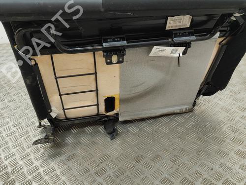 Rear seat PEUGEOT 2008 I (CU_) 1.2 THP 110 / PureTech 110 | BP30257480C17 