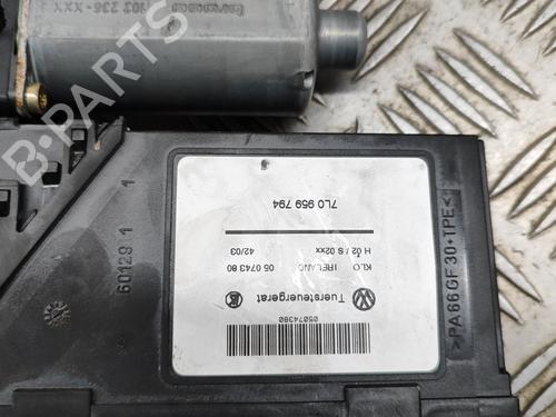 Right rear window motor PORSCHE CAYENNE (9PA) Turbo 4.5 | BP22998766E22 