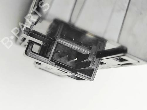 Right rear window switch TESLA MODEL 3 (5YJ3) EV | BP40014801I28 - Image 5