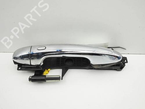 Used Front left exterior door handle Front left exterior door handle TOYOTA HILUX VIII Pickup (_N1_) 2.4 D 4WD (GUN125_, GUN125R) (150 hp) 39244373 39244373