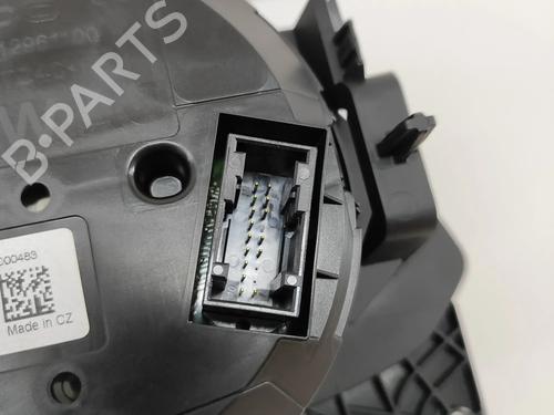 Instrument cluster SKODA SUPERB III Estate (3V5) 1.4 TSI iV | BP27776029C47