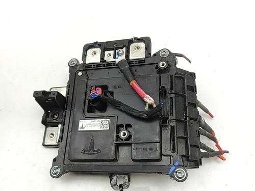 Used Electronic module TESLA MODEL S (5YJS) P100D AWD (772 hp) 32238975