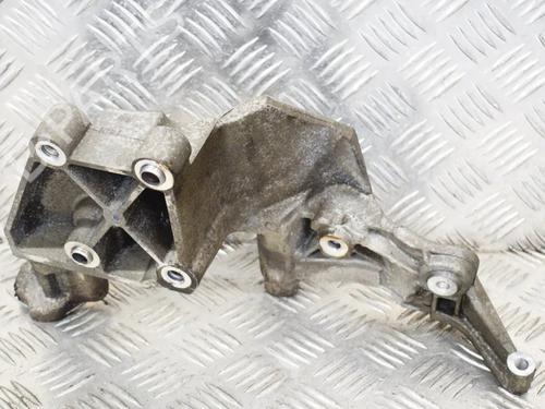 Używane Wspornik / Uchwyt KIA SPORTAGE III (SL) 2.0 CRDi AWD (136 hp) 14609215