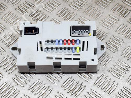 Used Fuse box LAND ROVER DISCOVERY SPORT (L550) 2.0 D 4x4 (180 hp) 9630205
