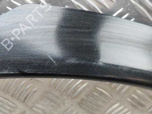 Rear left wheel arch trim LAND ROVER DISCOVERY V (L462) 3.0 Td6 4x4 | BP30155026C136 