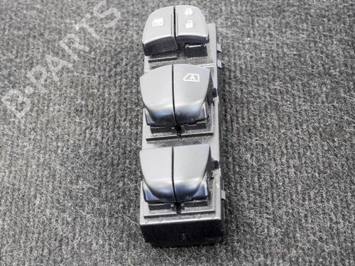 Right front window switch NISSAN JUKE (F15) 1.5 dCi | BP6752283I26 