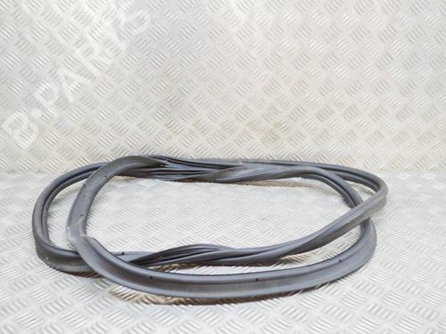 Gummiliste VW GOLF VIII (CD1, DA1) 1.5 eTSI (150 hp) 27760410