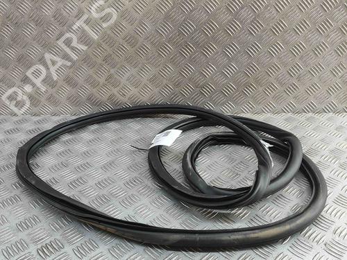 Used Rubber door seal AUDI Q4 E-TRON Sportback (F4N) 45 (286 hp) 28612262
