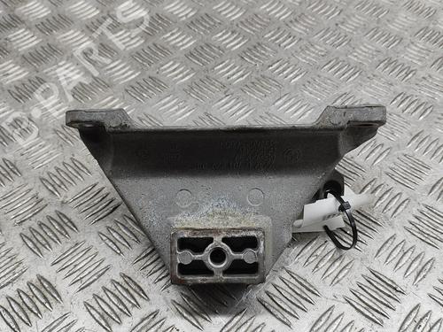 Used Support MINI MINI (R56) Cooper D (112 hp) 23249151