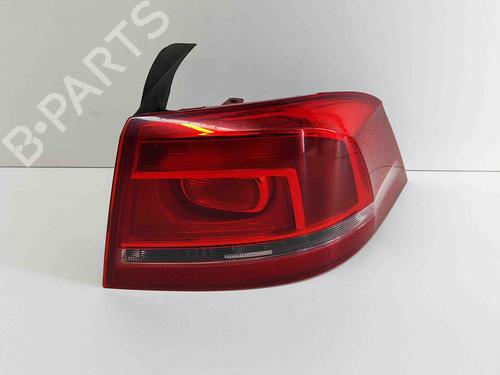 Used Right taillight VW PASSAT B7 (362) 1.6 TDI (105 hp) 15851738