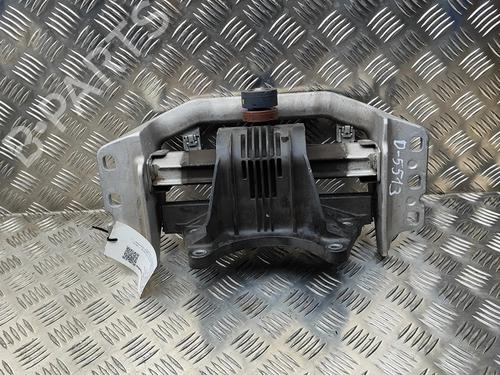 Used Gearbox mount Gearbox mount MERCEDES-BENZ C-CLASS (W206) C 200 (206.042) (204 hp) 33372711 33372711