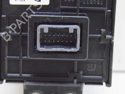 Switch TOYOTA bZ4X (_EAM1_) EV (YEAM15) | BP28560783I30