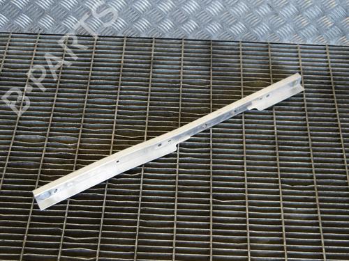 Used Support Support TESLA MODEL 3 (5YJ3) EV AWD (351 hp) 27748430 27748430