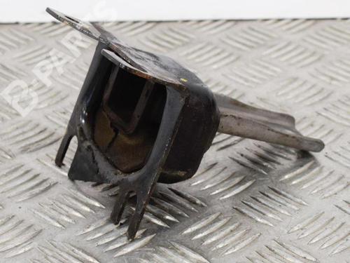 Used Engine mount DACIA SANDERO II 1.2 (75 hp) 6747350