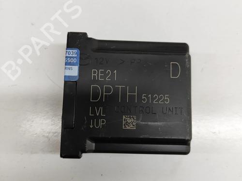 Used Electronic module MAZDA CX-30 (DM) SKYACTIV-G M Hybrid (122 hp) 28557343