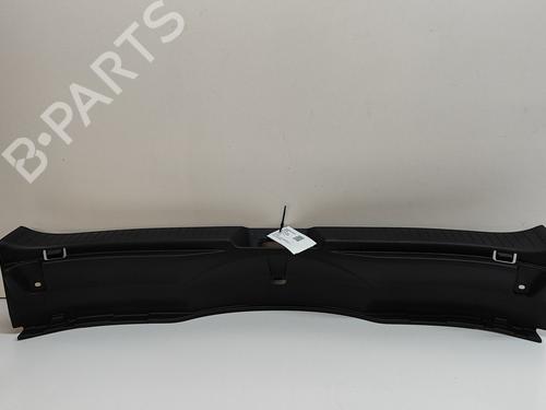 Pynteliste til bagklap NISSAN QASHQAI III (J12) 1.3 DIG-T (140 hp) 28688015