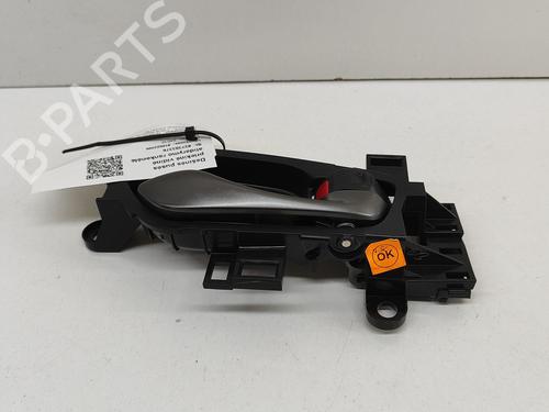 Used Front right interior door handle Front right interior door handle 20982048 20982048