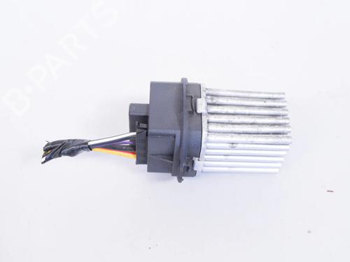 Used Heater resistor Heater resistor VOLVO V60 I (155) D2 (120 hp) 33380925 33380925