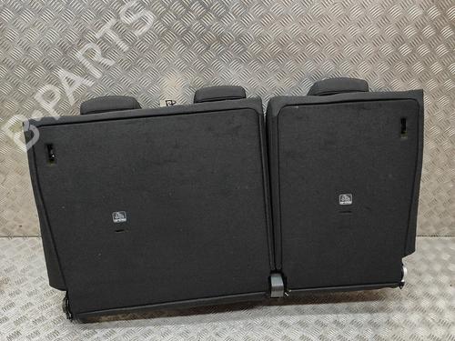Rear seat PEUGEOT 3008 II SUV (MC_, MR_, MJ_, M4_) Hybrid 180 (M4DGLU) | BP30178124C17