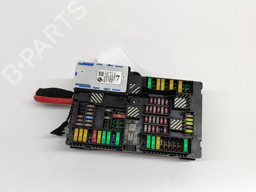 Used Fuse box BMW iX (I20) xDrive 50 (523 hp) 28556460