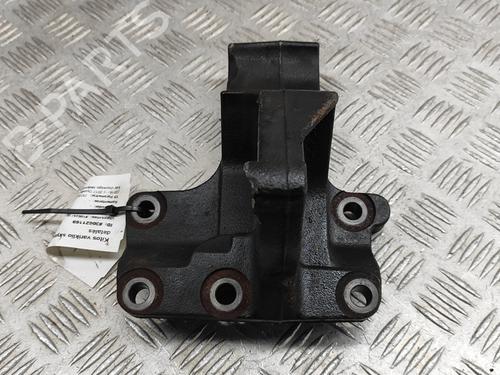 Support PEUGEOT 3008 II SUV (MC_, MR_, MJ_, M4_) 1.6 BlueHDi 120 | BP26511542C155 