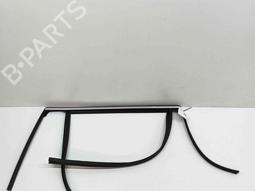 Used Door moulding trim VOLVO XC90 II (256) T8 Hybrid AWD (407 hp) 23249242