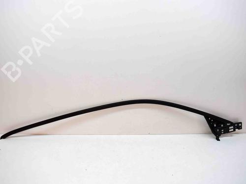 Used Door moulding trim BMW i3 (I01) Electric (170 hp) 8935959