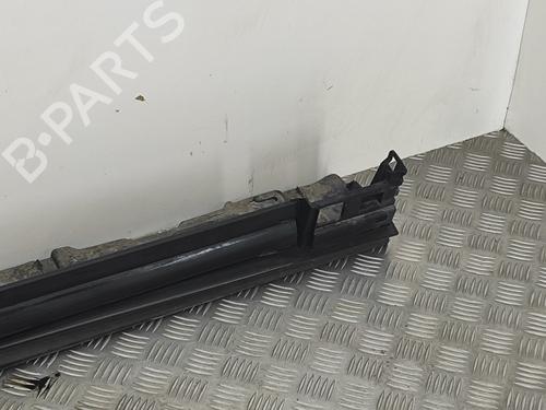 Right sideskirt MAZDA CX-30 (DM) SKYACTIV-G M Hybrid | BP28556470C114 