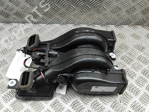 Used Heater blower motor BMW X5 (G05, F95) xDrive 30 d Mild-Hybrid (286 hp) 32500766