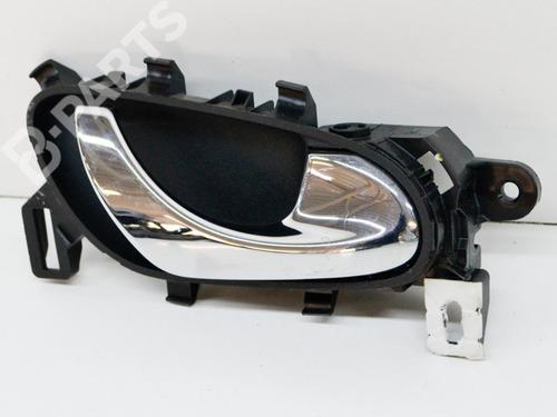 Used Front right interior door handle RENAULT KADJAR (HA_, HL_) 1.5 dCi 110 (HLA3) (110 hp) 8841884