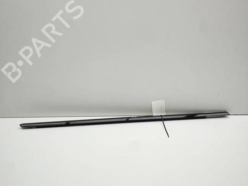 Dørlist Dørlist JAGUAR XE (X760) 2.0 D (180 hp) 36565041 36565041