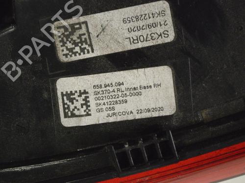 Right tailgate light SKODA KAMIQ (NW4) 1.0 TSI | BP33349387C80 - Image 6