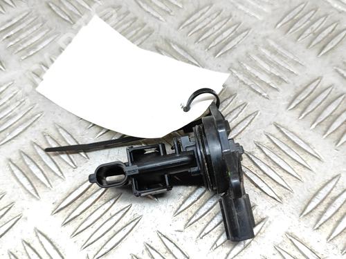 Used Mass air flow sensor TOYOTA HILUX VIII Pickup (_N1_) 2.4 D 4WD (GUN125_, GUN125R) (150 hp) 17077295