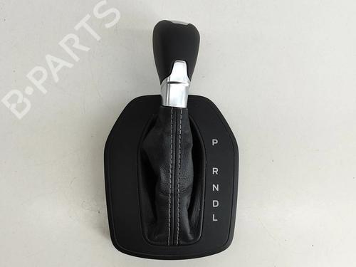 shift-knob-ford-puma-j2k-cf7-2019-33368040 main image