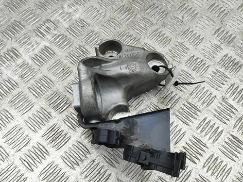 Used Engine mount Engine mount ALFA ROMEO GIULIA (952_) 2.2 D (952AEM250, 952AEA250) (150 hp) 36471217 36471217
