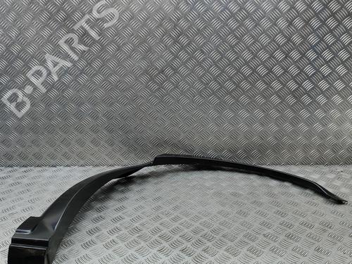 Rear left wheel arch trim LAND ROVER DISCOVERY V (L462) 3.0 Td6 4x4 | BP30155026C136 