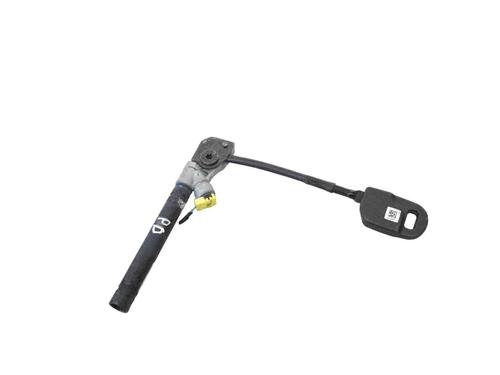 Seat buckle TESLA MODEL Y (5YJY) EV Performance All-wheel Drive | BP30268748I32 