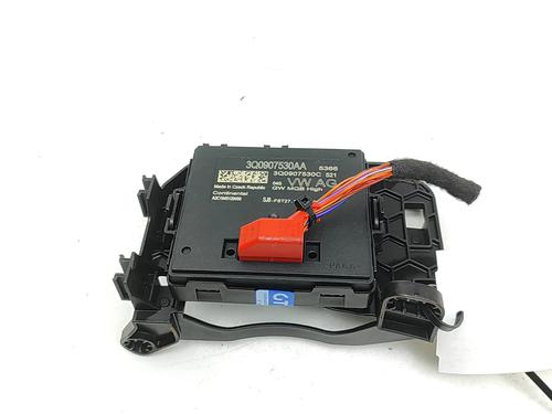 Used Electronic module Electronic module VW TIGUAN (AD1, AX1) 2.0 TDI (150 hp) 33465398 33465398