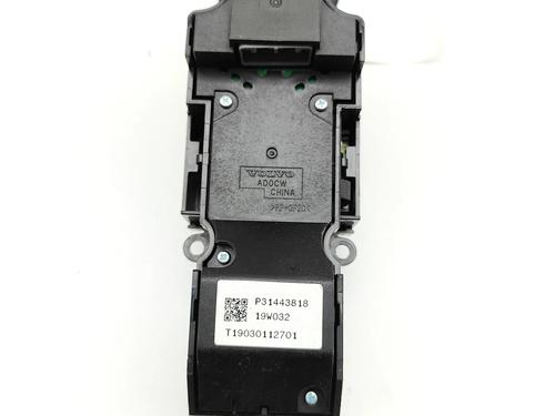Switch VOLVO XC60 II (246) D4 | BP37076944I30  - Image 5