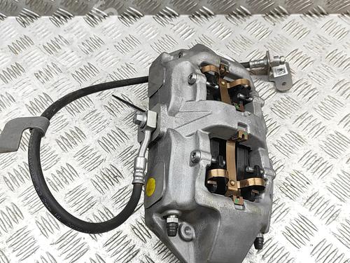 Left front brake caliper TESLA MODEL Y (5YJY) Long Range All-wheel Drive | BP30856735M105