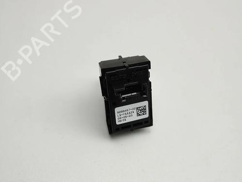 Right rear window switch BMW X4 (G02, F98) xDrive 20 i | BP38443276I28 - Image 5