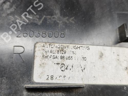 Headlight eyebrow PEUGEOT 3008 I MPV (0U_) 1.6 HDi 115 / BlueHDi 115 | BP24817931C118