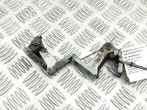 hingedoor-check-strap-vw-touareg-7p5-7p6-2010-2011-2012-2013-2014-2015-2016-2017-2018-33375873 main image